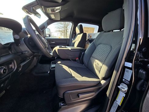 New 2025 RAM 1500 Tradesman image 25