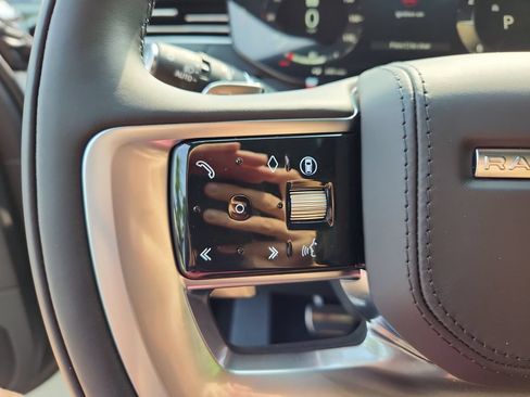 New 2026 Land Rover Range Rover SE AWD/4WD image 19