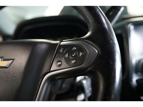 Used 2018 Chevrolet Silverado 1500 LT w/ LT Eassist Package image 21