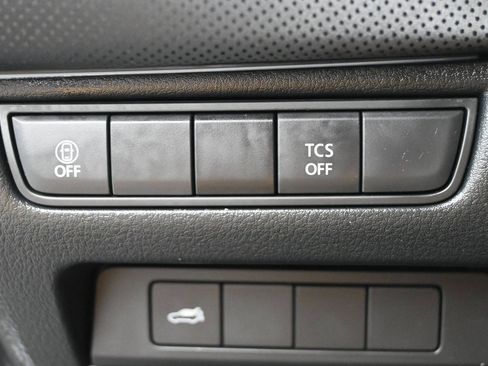 Used 2024 MAZDA CX-50 AWD 2.5 S w/ Premium Package image 12