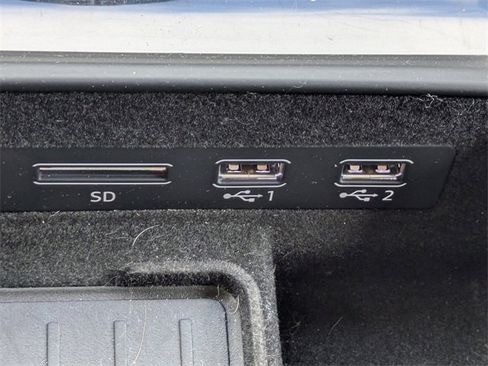 Used 2019 Audi A8 L 3.0T image 23