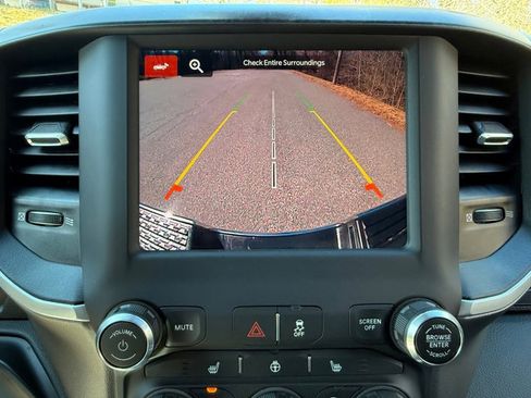 Used 2022 RAM 3500 Big Horn w/ Level C Equiment Group image 25