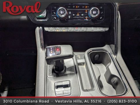 Used 2023 GMC Sierra 1500 AT4 w/ Technology Package AWD/4WD image 22