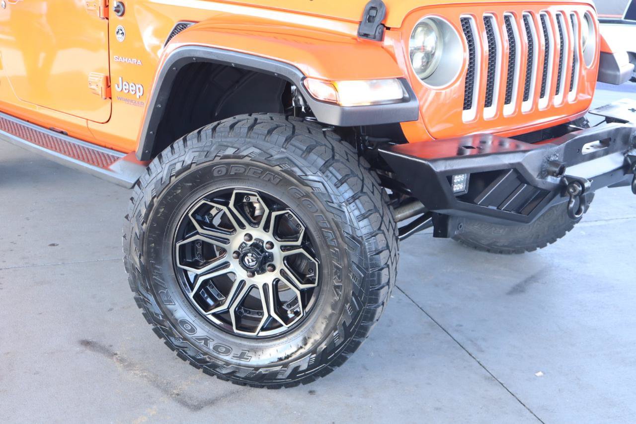 Used 2019 Jeep Wrangler Unlimited Sahara AWD/4WD image 4