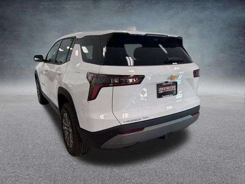 New 2026 Chevrolet Equinox LT image 9