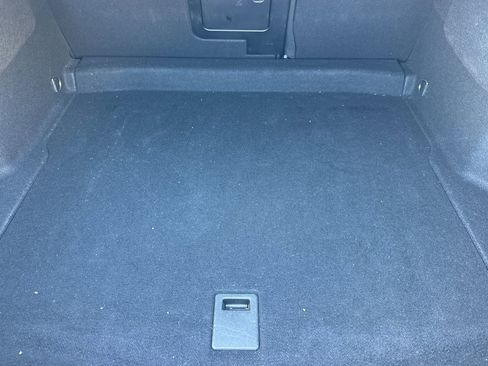 Used 2018 Mercedes-Benz CLA 250 image 17