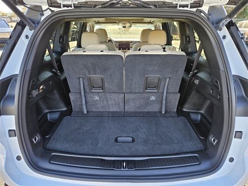 Used 2025 Jeep Grand Cherokee L Limited image 18