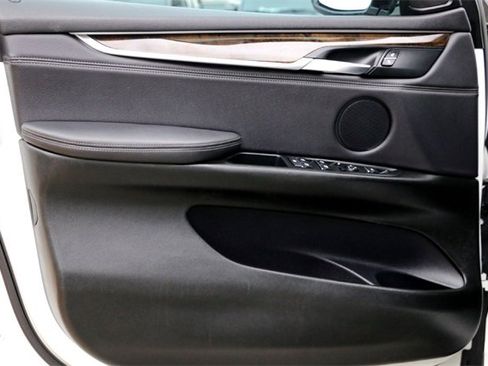 Used 2018 BMW X5 xDrive35i image 21