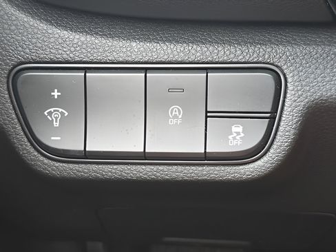 Used 2024 Kia Seltos S AWD/4WD image 26