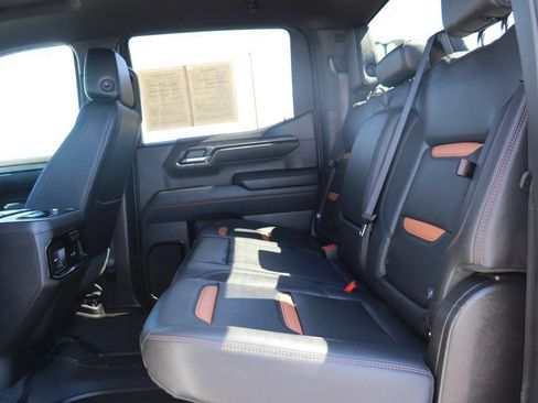 Used 2025 GMC Sierra 1500 AT4 AWD/4WD image 13