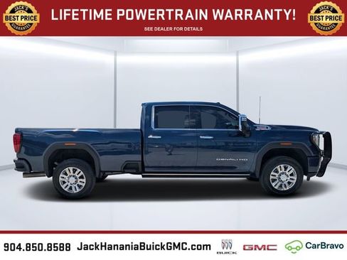 Used 2022 GMC Sierra 3500 Denali w/ Technology Package AWD/4WD image 2