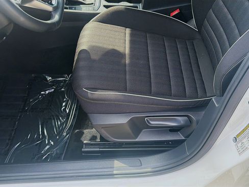 Used 2022 Volkswagen Jetta Sport FWD image 17