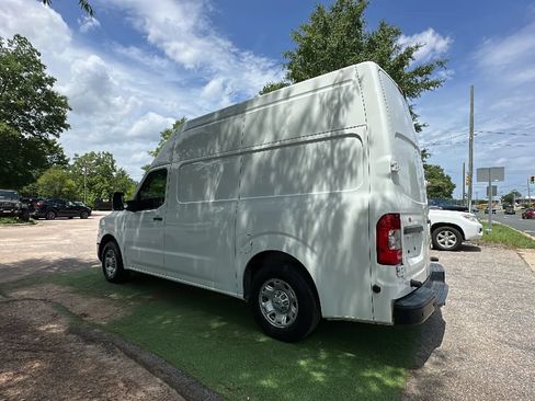 Used 2019 Nissan NV 2500 SV RWD image 4