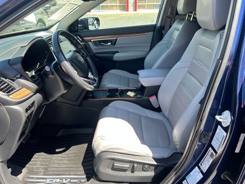 Used 2022 Honda CR-V Touring image 9