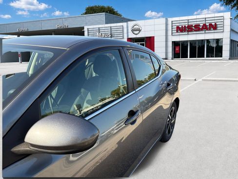 Used 2024 Nissan Sentra SV FWD image 13
