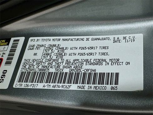 Used 2020 Toyota Tacoma TRD Sport image 6