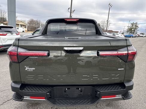 Certified 2025 Hyundai Santa Cruz Limited image 4