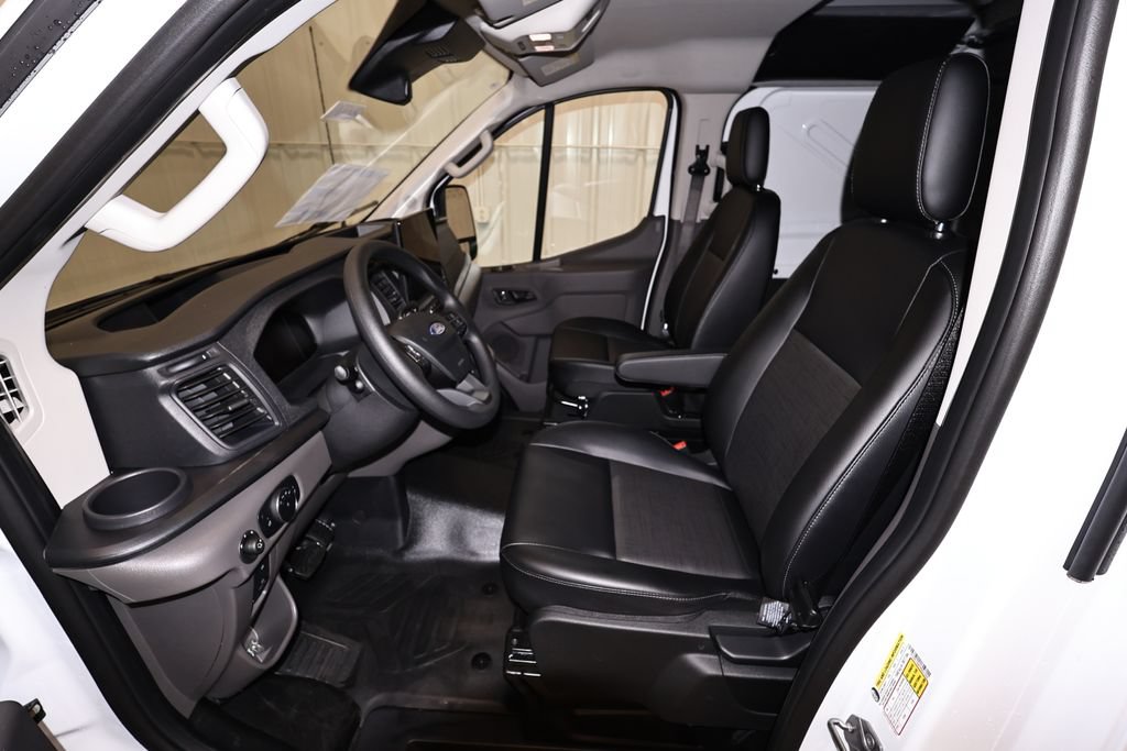 New 2026 Ford Transit 150 Low Roof w/ Load Area Protection Package RWD image 14