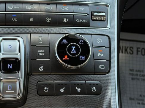 Used 2023 Hyundai Santa Fe Calligraphy AWD/4WD image 17