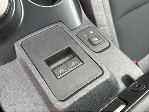 New 2026 Ford Bronco 2-Door w/ Sasquatch Package image 30