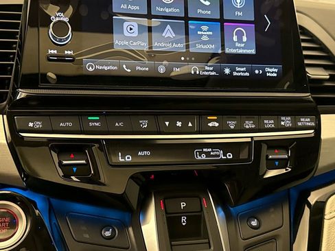 New 2026 Honda Odyssey Touring image 23