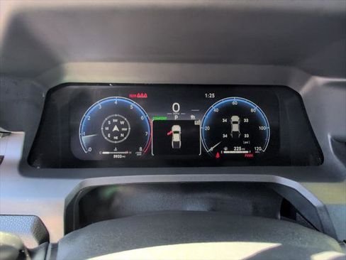 Certified 2025 Toyota Tacoma Limited AWD/4WD image 20