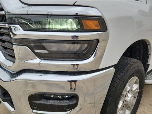New 2026 RAM 2500 Big Horn AWD/4WD image 9