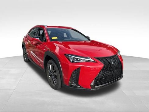 Used 2019 Lexus UX 200 F Sport w/ F Sport Premium Package image 10