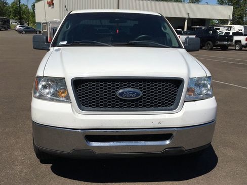 Used 2006 Ford F150 XLT RWD image 9