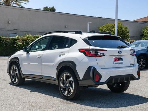 Used 2025 Subaru Crosstrek 2.5i Limited w/ Crosstrek Mirror Package AWD/4WD image 9