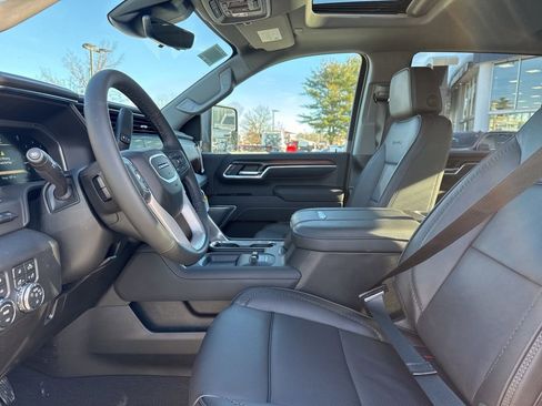 New 2026 GMC Sierra 2500 Denali w/ Denali Reserve Package AWD/4WD image 15