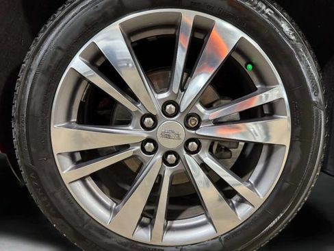 Used 2020 Cadillac XT6 Premium Luxury w/ Platinum Package AWD/4WD image 38