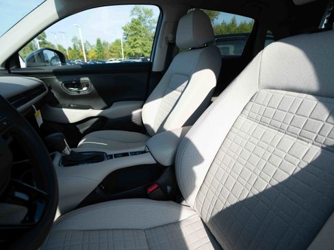 New 2026 Honda HR-V LX image 10