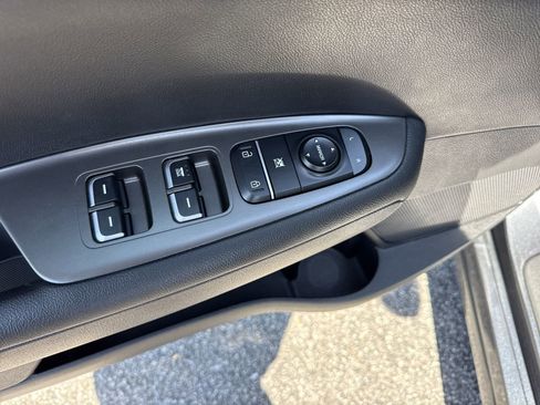 Used 2020 Kia Optima LX image 13