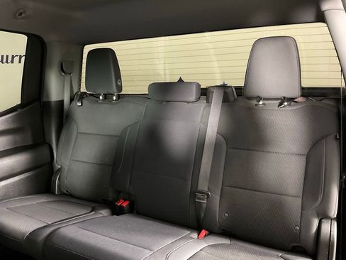 Used 2019 Chevrolet Silverado 1500 Custom w/ Custom Value Package RWD image 16