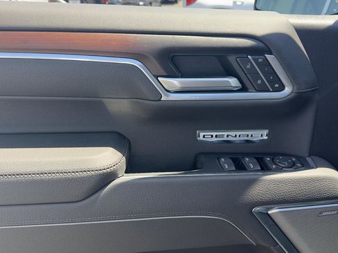 New 2026 GMC Sierra 1500 Denali AWD/4WD image 16