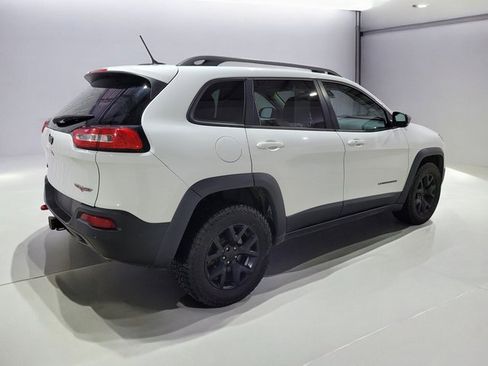Used 2014 Jeep Cherokee Trailhawk w/ Technology Group image 27