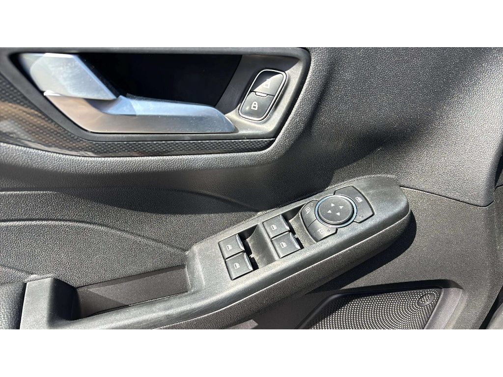 Used 2023 Ford Escape ST-Line w/ Tech Pack #1 AWD/4WD image 18