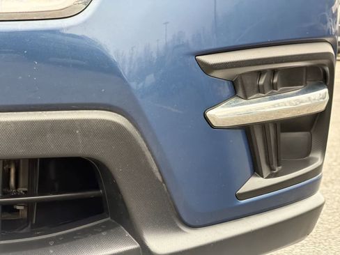 Used 2019 Subaru Ascent Premium image 11