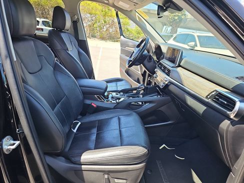 Used 2020 Kia Telluride EX w/ EX Premium Package FWD image 13