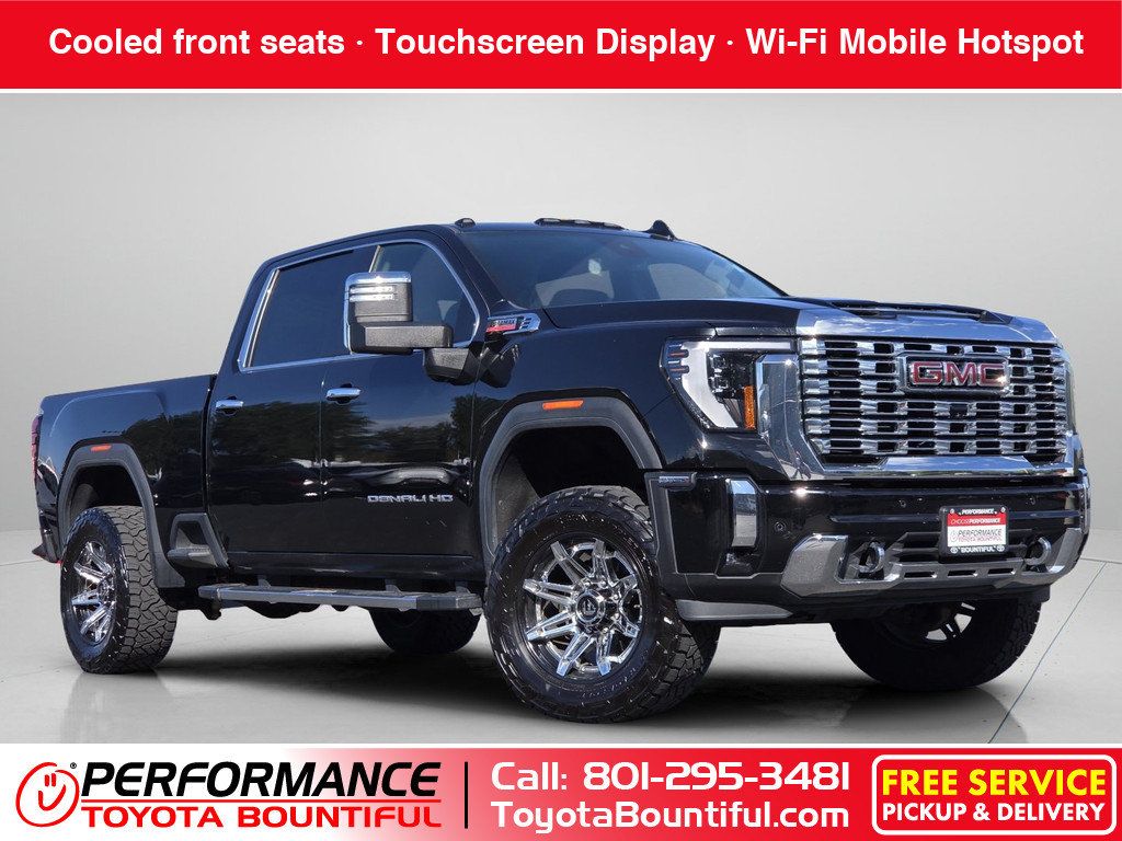 Used 2024 GMC Sierra 2500 Denali AWD/4WD image 1