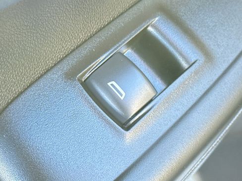 Used 2023 Chevrolet TrailBlazer LT w/ Convenience Package image 30