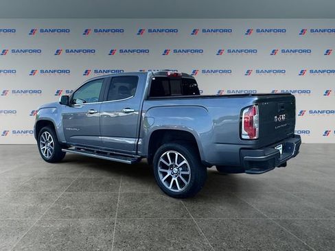 Used 2022 GMC Canyon Denali AWD/4WD image 3