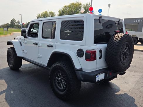 Used 2021 Jeep Wrangler Unlimited Rubicon w/ Trailer Tow Package AWD/4WD image 12