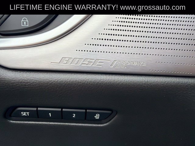 Used 2025 Cadillac XT6 Premium Luxury AWD/4WD image 21