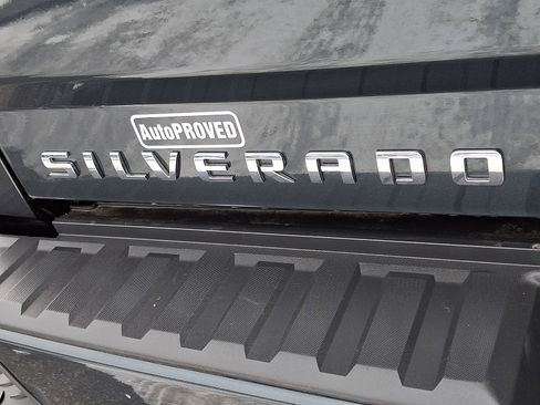 Used 2018 Chevrolet Silverado 1500 LT w/ All Star Edition image 27