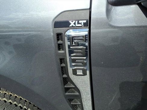 New 2026 Ford F350 XLT w/ XLT Premium Package image 5