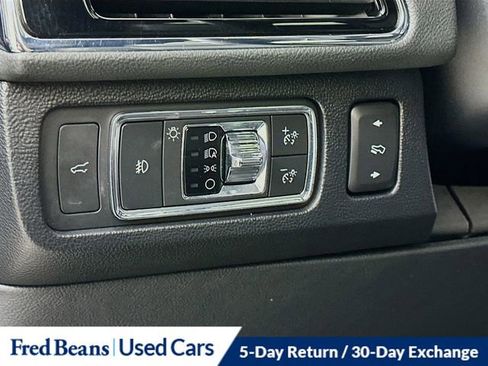 Certified 2022 Lincoln Navigator L Reserve image 12