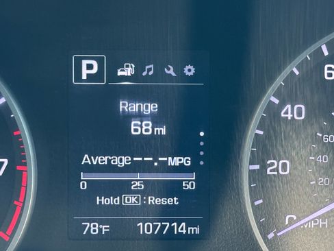 Used 2018 Hyundai Elantra SEL image 14