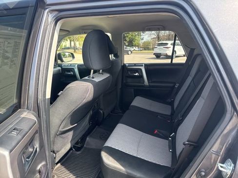 Used 2017 Toyota 4Runner SR5 image 18